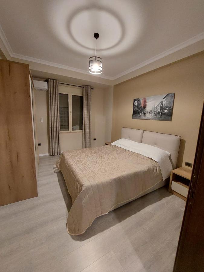Vila Tafa Apartments Tirana Esterno foto