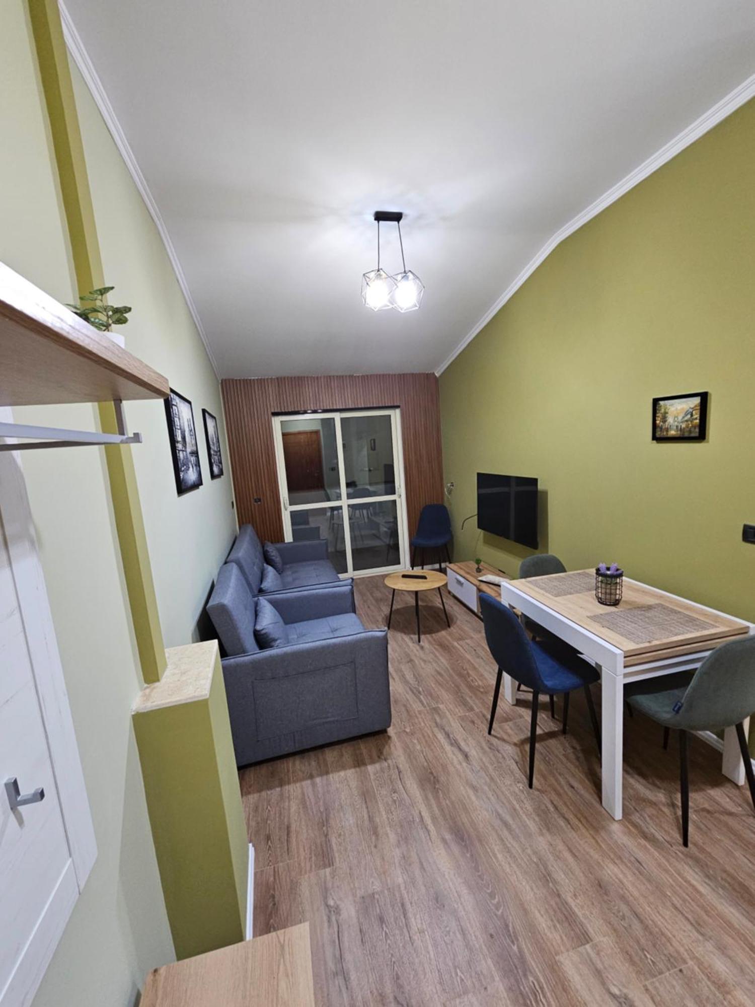 Vila Tafa Apartments Tirana Esterno foto